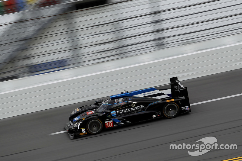 #10 Wayne Taylor Racing Cadillac DPi: Ricky Taylor, Jordan Taylor, Max Angelelli, Jeff Gordon