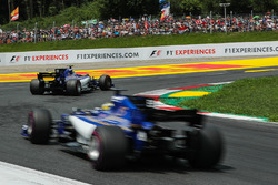 Marcus Ericsson, Sauber C36, Pascal Wehrlein, Sauber C36