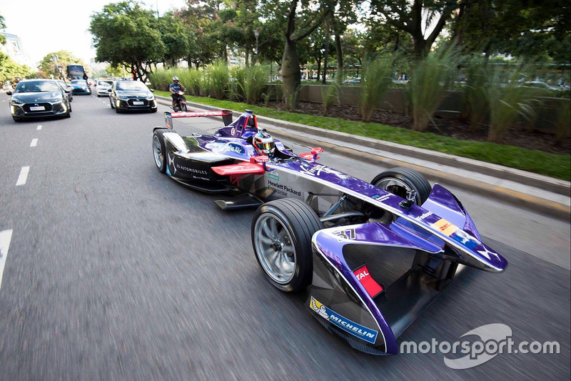 DS Virgin Racing Urban Experience