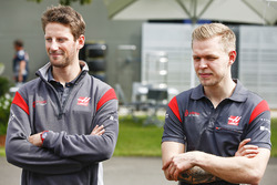 Romain Grosjean, Haas F1 Team, and Kevin Magnussen, Haas F1 Team