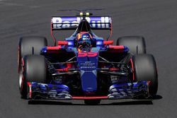 Карлос Сайнс-мл., Scuderia Toro Rosso STR12