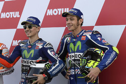 Polesitter Jorge Lorenzo, Yamaha Factory Racing, third position Valentino Rossi, Yamaha Factory Raci