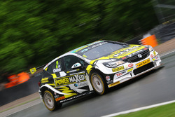 Tom Chilton, Power Maxed Racing Vauxhall Astra