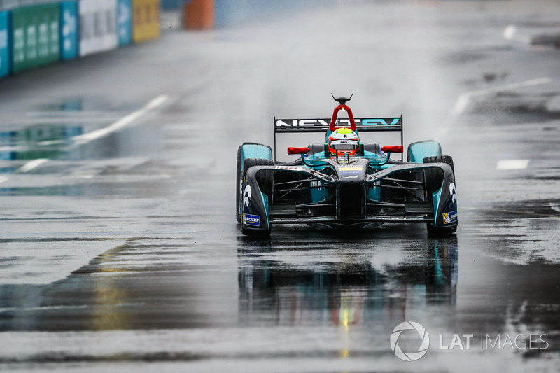 Oliver Turvey, NEXTEV TCR Formula E Team