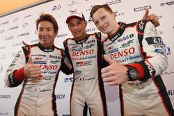 Kamui Kobayashi, Stéphane Sarrazin, Mike Conway, Toyota Gazoo Racing