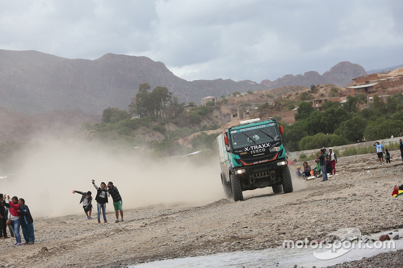 #525 Team De Rooy, IVECO: Wuf Van Ginkel, Bert Van Donkelaar, Erik Kofman