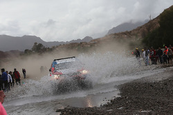 #310 Toyota: Erik van Loon, Wouter Rosegaar