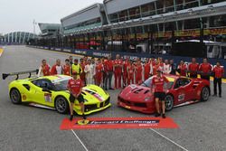 Kimi Raikkonen, Ferrari, Sebastian Vettel, Ferrari and Maurizio Arrivabene, Ferrari Team Principal,