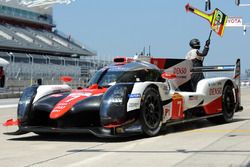 #7 Toyota Gazoo Racing Toyota TS050 Hybrid: Mike Conway, Kamui Kobayashi, Jose Maria Lopez