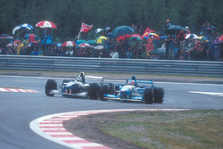 Дэймон Хилл, Williams FW17 Renault, и Михаэль Шумахер, Benetton B195 Renault