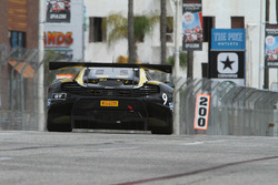#9 K-Pax Racing McLaren 650S GT3: Alvaro Parente