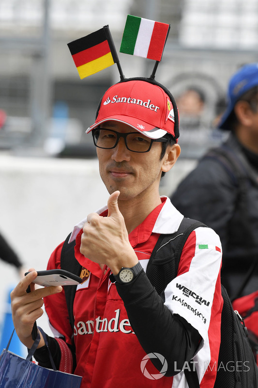 Ferrari fan