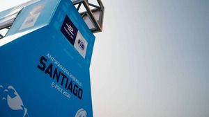 Los pilotos de la FE, listos para iniciar la travesía latinoamericana en Chile