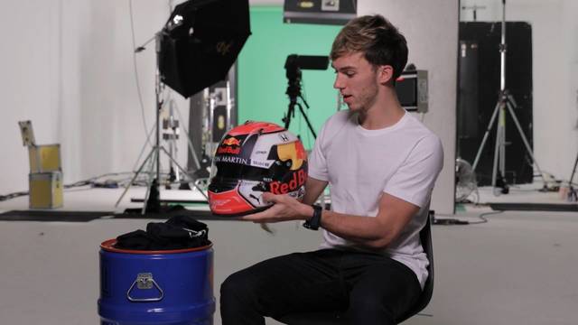 El casco 2019 de <b>Pierre Gasly</b> - Fórmula 1 Videos