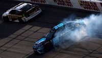 NAscar Cup: Drama en los últimos compases de la carrera en Darlington Goodyear 400
