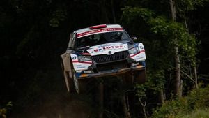 Kajetanowicz i Szczepaniak - Never give up