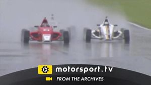 MSA Formula Ford Championship: Resbaladizo cuando está mojado