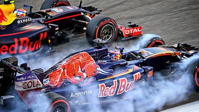 Los "crueles" cambios de pilotos en <b>Red Bull</b> desde 2005 - Fórmula ...
