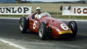 Sir Stirling Moss: Wyścigowe życie