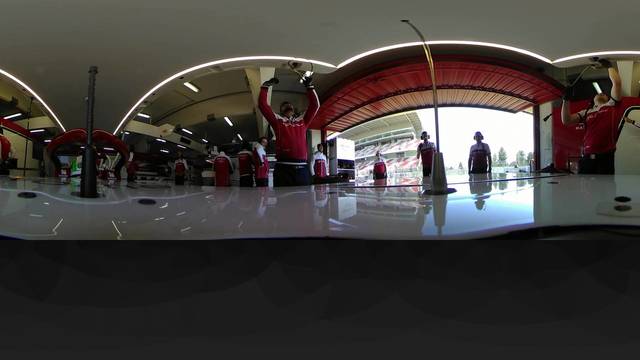 A bordo: <b>Antonio Giovinazzi</b> - Fórmula 1 Videos