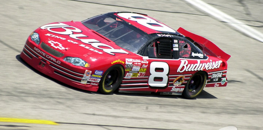 Earnhardt Jr wins third straight Talladega