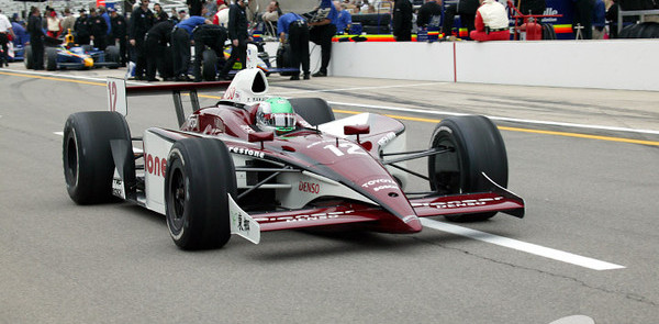 IRL: Toyota powers top three at Indy 500 opening day