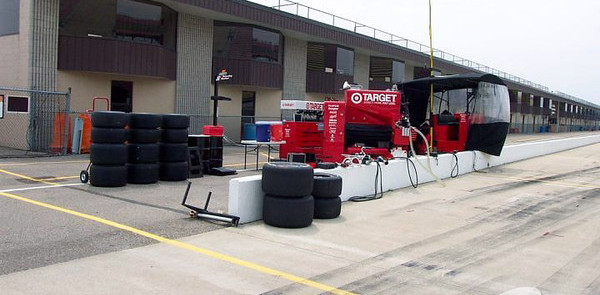 IRL: IndyCar teams test at MIS, looking for speed