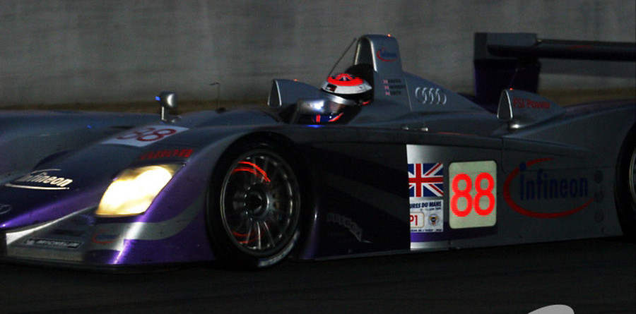 Herbert maintains lead as sun sets in Le Mans