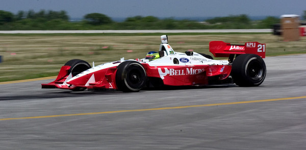 CHAMPCAR/CART: da Matta edges Tracy on Friday at Cleveland
