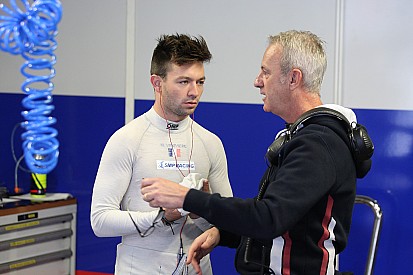 Matthieu Vaxiviere correrà in Blancpain GT con il team R-Motorsport
