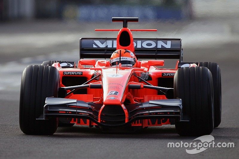 Fotostrecke: Formel-1-Autos in Orange