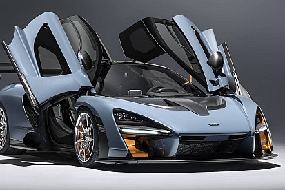 В рекламу гиперкара McLaren включили кадры с Айртоном Сенной