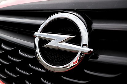 PSA pensa a un team ufficiale Opel, ma a partire dal 2020