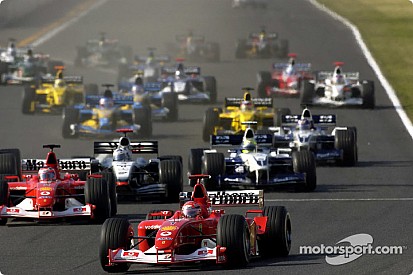 Barrichello legendás előzése a Schumacher-testvérek ellen