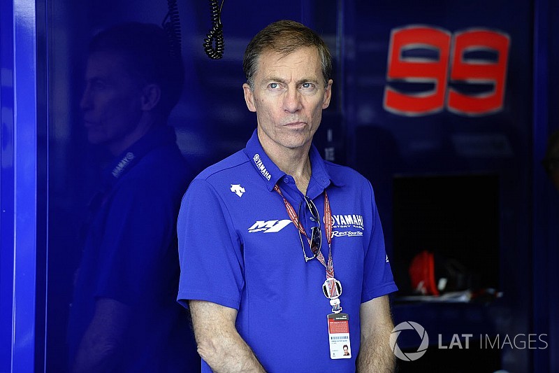 Jarvis admite que Lorenzo podría correr con una Yamaha