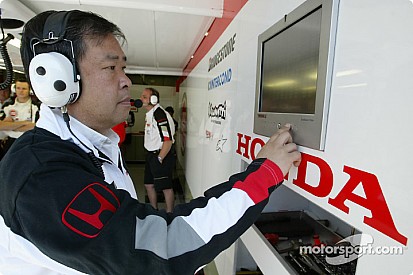 В Honda отказались назвать Red Bull своей заводской командой
