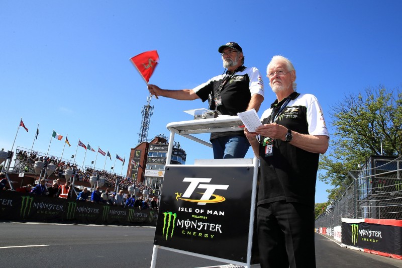 Isle of Man TT: Keine Senior-TT am Freitag nach Unfall bei den Seitenwagen
