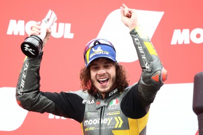 Erstes Podium für VR46: Bezzecchi begeistert in Assen und ehrt Rossi