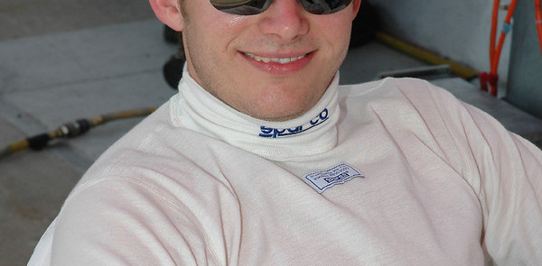 IRL: Wheldon wings over to Ganassi