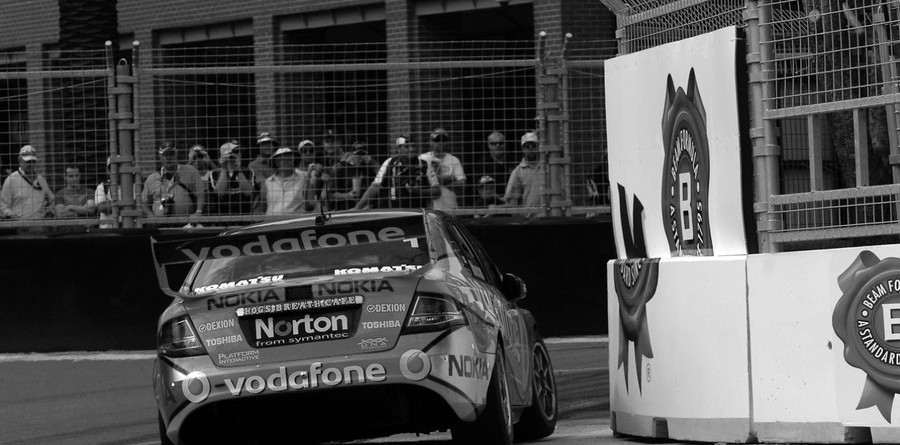 Whincup set for back to back titles