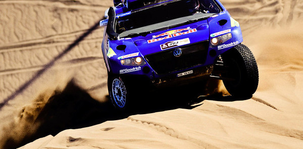 Sainz takes Dakar victory in dramatic finish