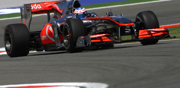 McLaren dominates Friday practice in Turkey