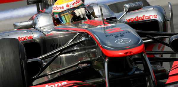 Hamilton manages his tire wear to win Canadian GP