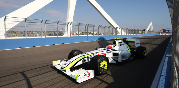 Urban Formula One racing in Valencia