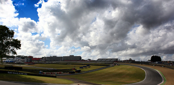 Stoneman lands homeland pole at Brands Hatch