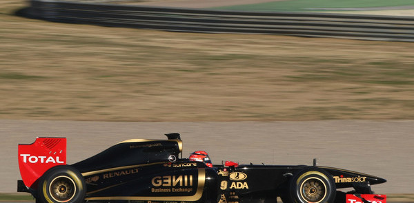 Kubica tops timesheet on Valencia final test day
