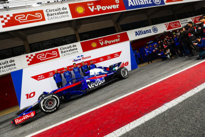 "Frühstarter" Toro Rosso gibt Präsentationstermin des STR14 bekannt