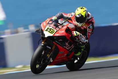 WSBK Phillip Island: Alvaro Bautista rundet perfektes SBK-Debüt mit Sieg ab
