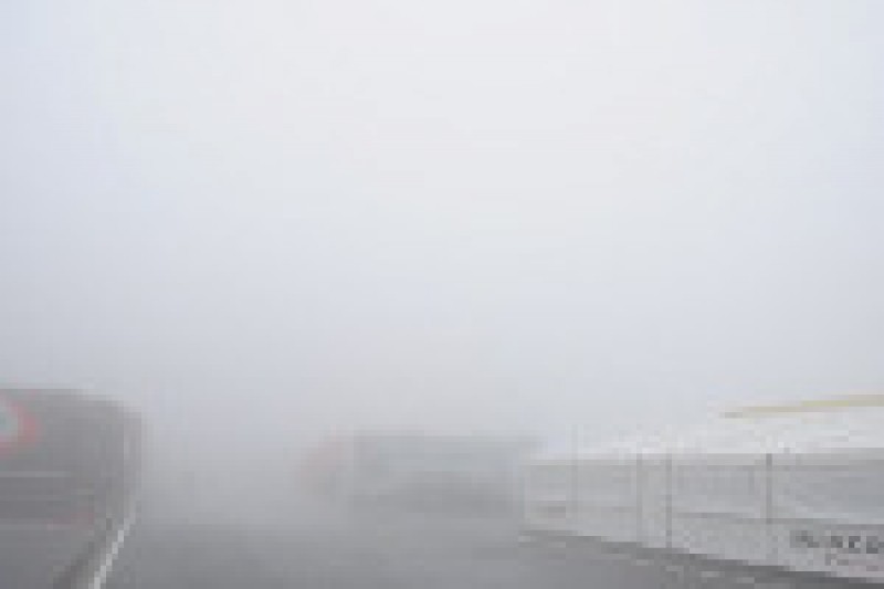 Nürburgring we mgle