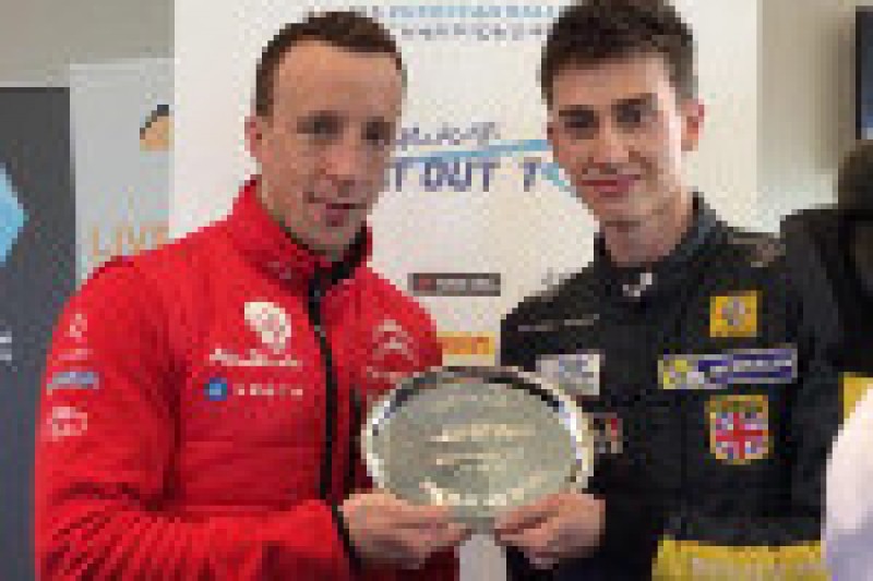 Ingram z Trofeum Colina